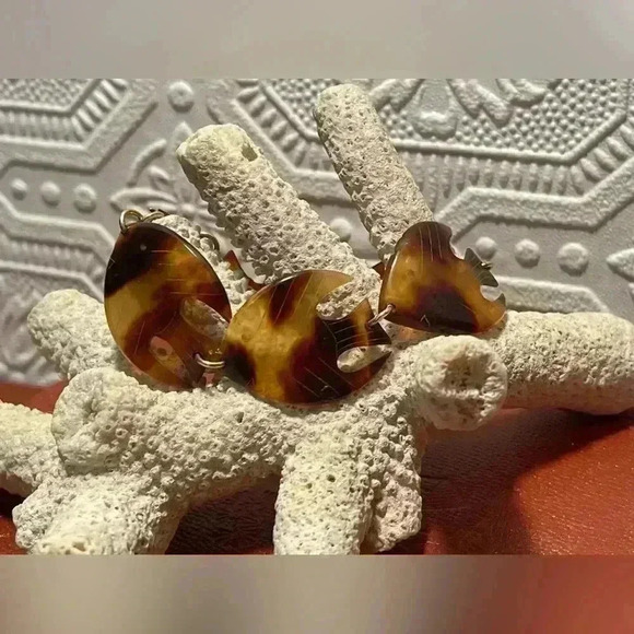 Vintage Tortoise Shell Angel  Fish Link Bracelet 1/20 12k GF - Picture 1 of 6